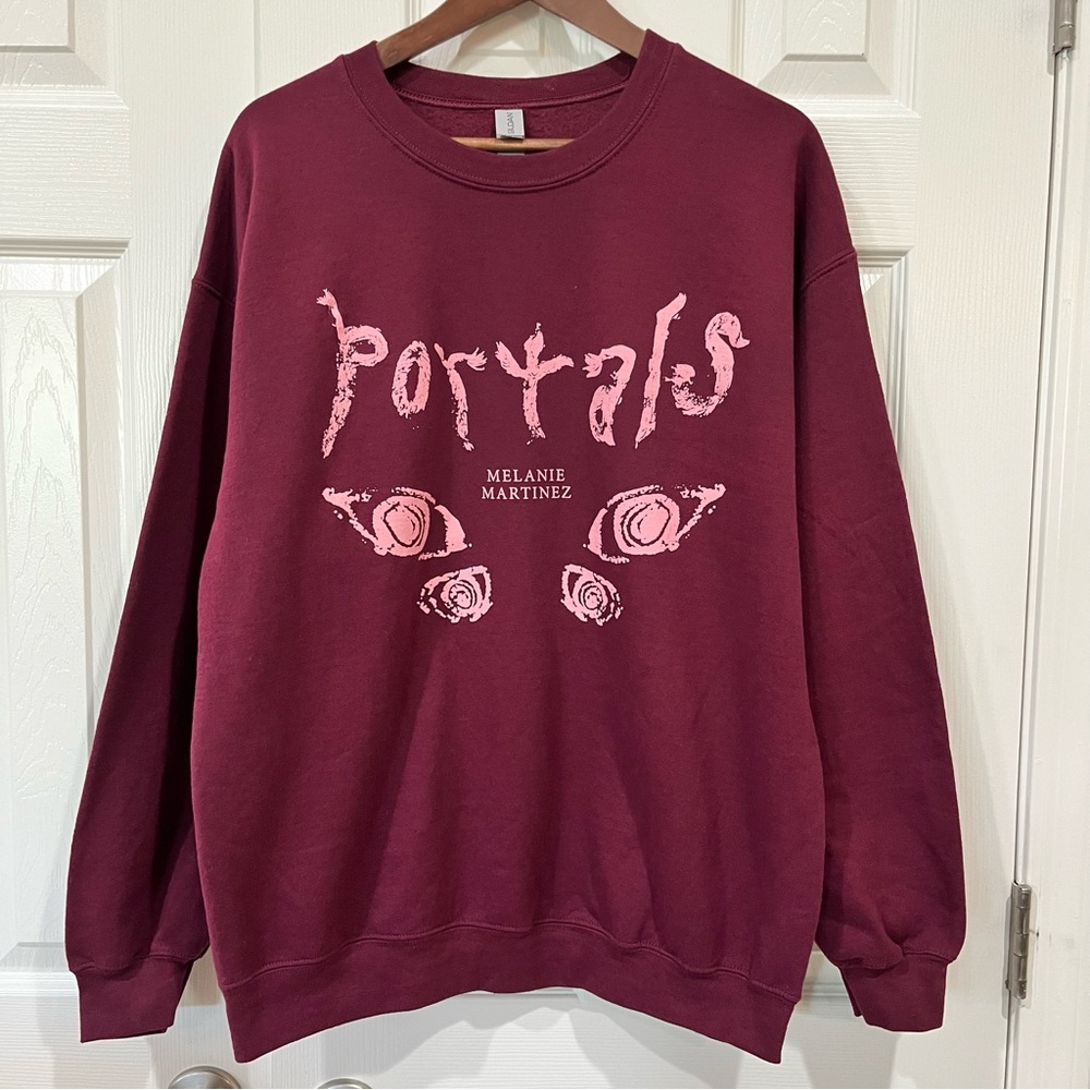 Melanie Martinez Portals Butterfly Crewneck Sweatshirt Burgundy Size L